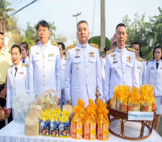 ร่วมพิธีวันคล้ายวันสวรรคต พระบาทสมเด็จพระบรมชนกาธิเบศร มหาภูมิพล อดุลยเดชมหาราช บรมนาถบพิตร ณ อาคารวรรณกลาง มหาวิทยาลัยการกีฬาแห่งชาติวิทยาเขตสุโขทัย